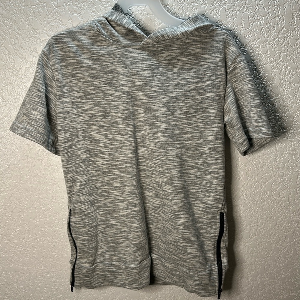 Grey hooodie shirt